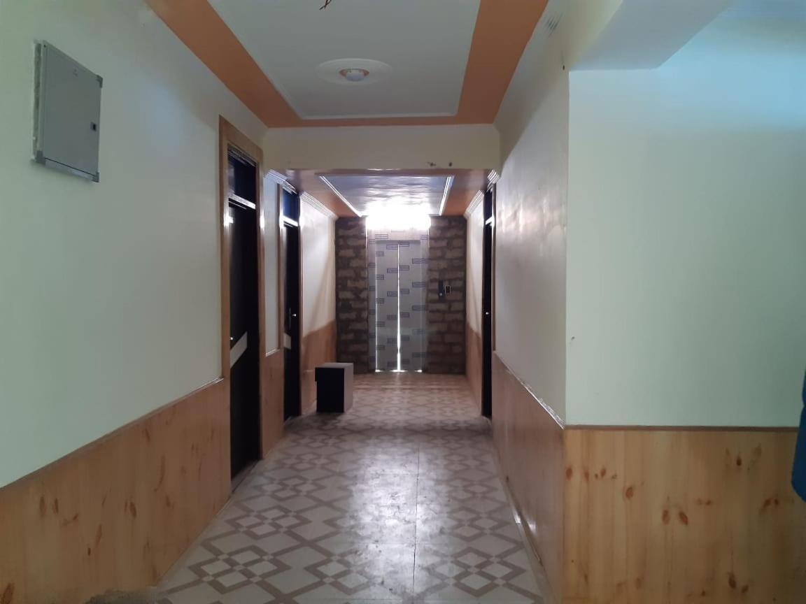 Hotel D Indian Kargil Exterior foto